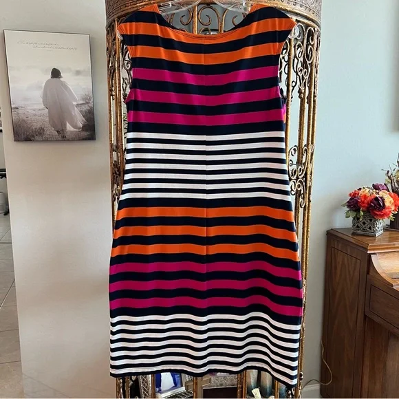 Alyx Ladies Sheath Dress - Picture 4 of 7